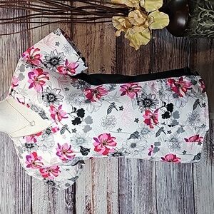 GREEN TOWN PINK FLORAL SHORT SLEEVE V NECK SCRUB TOP